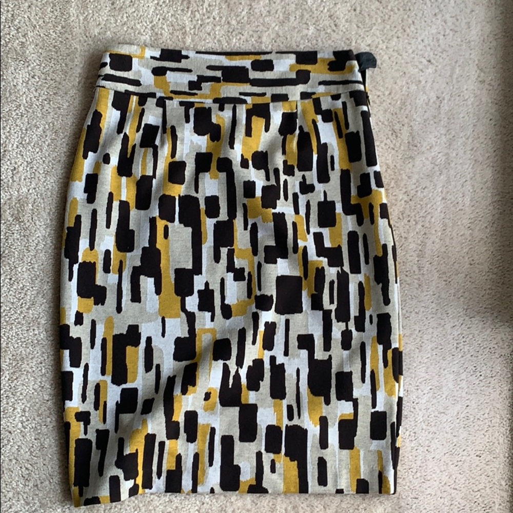 Brown and mustard color print skirt. Sz 10